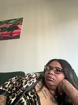 Popthaatart online show from January 18, 2026, 7:50 pm