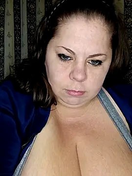 Ginabig online show from November 16, 2025, 3:12 am