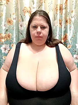 Ginabig online show from April 7, 2026, 2:56 am