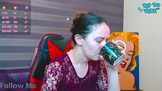 iris nikhols online show from September 25, 2025, 2:04 am