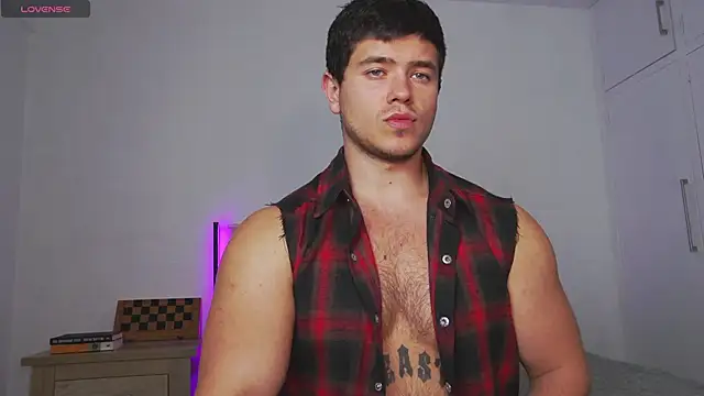 Arilas  online show from March 5, 2026, 2:46 pm