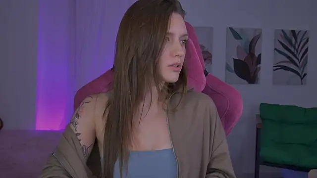 JennyDens online show from June 11, 2026, 4:49 pm
