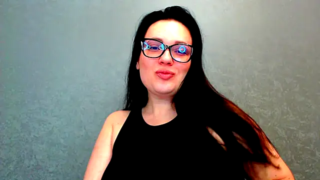 WorshipLilit online show from December 2, 2024, 4:31 am
