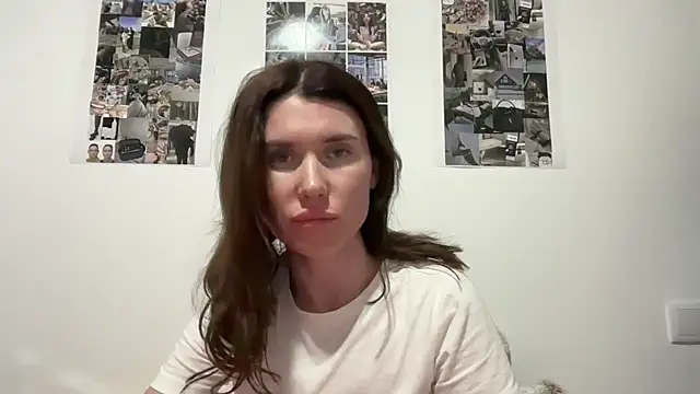 Snapshot of Cameron_diazz chatting on April 7, 2026, 6:52 pm Cameron diazz online show from April 7, 2026, 6:52 pm