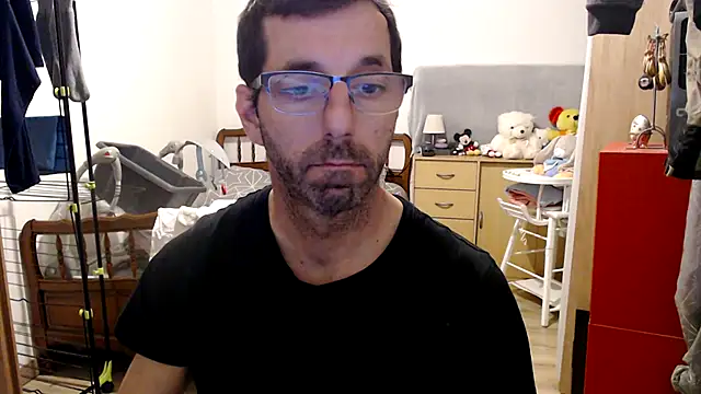 steph19x5 online show from December 23, 2024, 12:52 pm