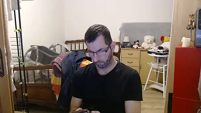 steph19x5 online show from January 3, 2025, 10:09 am