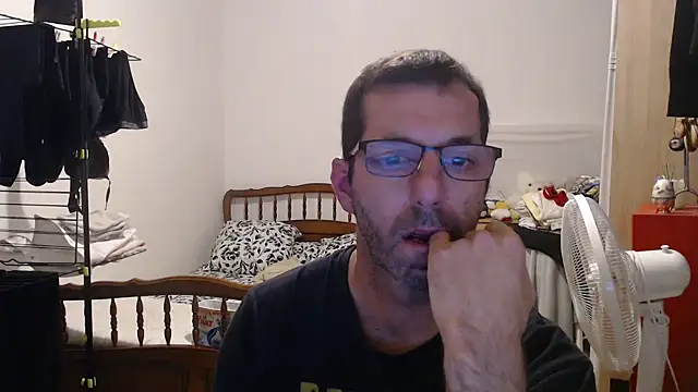 steph19x5 online show from September 23, 2025, 6:00 pm