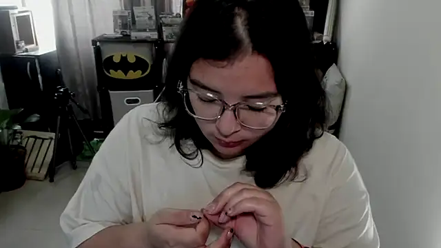 aika-dreams online show from February 18, 2026, 1:29 pm