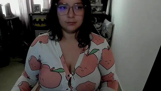 Snapshot of aika-dreams chatting on May 11, 2026, 4:04 pm aika-dreams online show from May 11, 2026, 4:04 pm