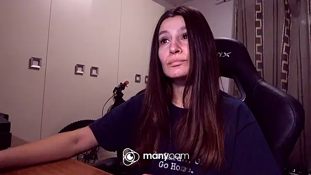 GodlyTheia online show from January 16, 2025, 5:23 pm