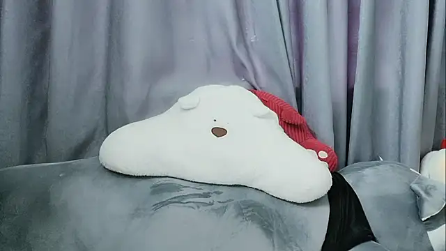 Snapshot of pelue chatting on September 12, 2025, 1:28 am pelue online show from September 12, 2025, 1:28 am