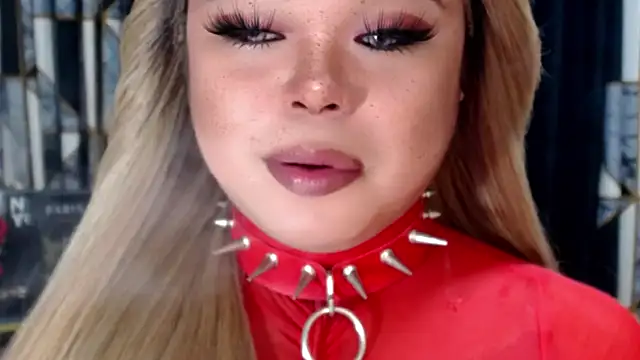 Snapshot of Mistress_DOMnicaaxx chatting on November 18, 2025, 6:45 pm Mistress DOMnicaaxx online show from November 18, 2025, 6:45 pm