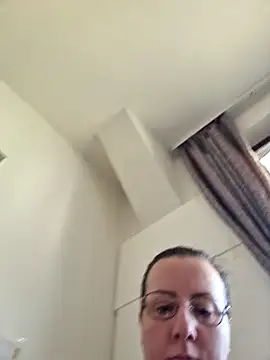 Goodass7 online show from November 21, 2025, 9:30 am