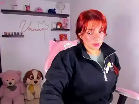 Snapshot of Vannessa__Shy chatting on April 25, 2026, 3:31 am Vannessa Shy online show from April 25, 2026, 3:31 am
