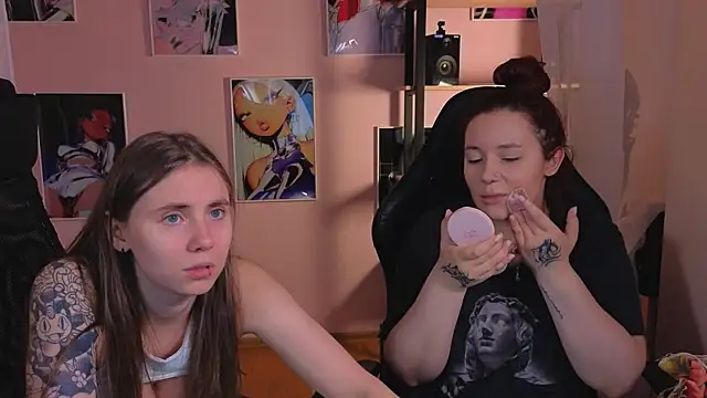  AnnaStark  online show from October 9, 2025, 8:07 pm