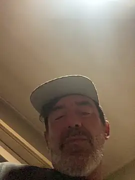 maxximere online show from February 3, 2026, 6:35 pm