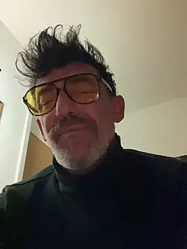 maxximere online show from March 16, 2026, 12:49 am