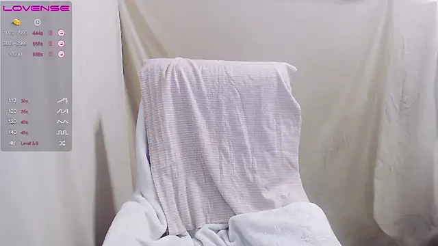 AkinLocal online show from November 19, 2025, 2:11 am