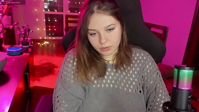 XNirvanaX online show from February 10, 2026, 2:04 am