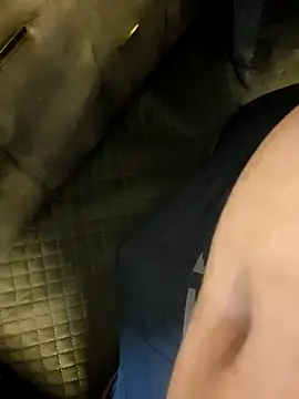 Snapshot of Wildguycums chatting on September 26, 2025, 6:01 pm Wildguycums online show from September 26, 2025, 6:01 pm