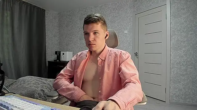 Snapshot of Bananas_dick chatting on May 5, 2026, 5:59 am Bananas dick online show from May 5, 2026, 5:59 am