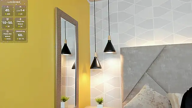 Sammy Fit  online show from April 14, 2026, 12:33 pm