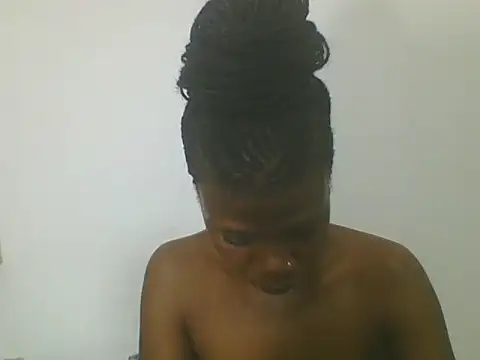 Snapshot of Sweetbaby004 chatting on September 25, 2025, 4:16 am Sweetbaby004 online show from September 25, 2025, 4:16 am