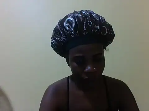 Sweetbaby004 online show from March 4, 2026, 6:36 pm