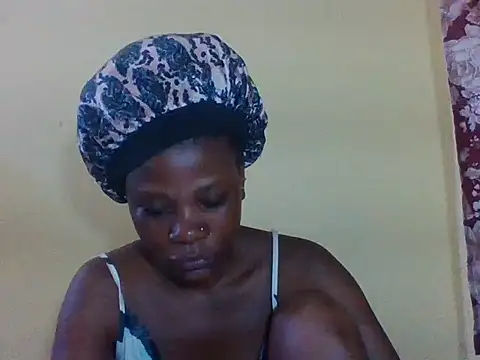 Sweetbaby004 online show from March 27, 2026, 7:47 am