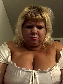 JemJensen30 online show from September 27, 2025, 7:02 am