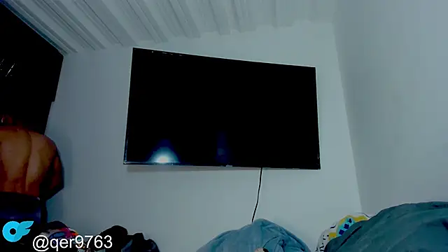 dvg2402 online show from November 11, 2025, 4:07 pm