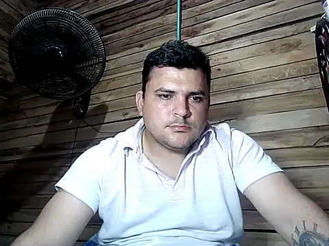 Snapshot of Arcangel_05 chatting on March 23, 2026, 2:15 am Arcangel 05 online show from March 23, 2026, 2:15 am