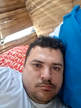 Snapshot of Arcangel_05 chatting on March 27, 2026, 3:01 pm Arcangel 05 online show from March 27, 2026, 3:01 pm