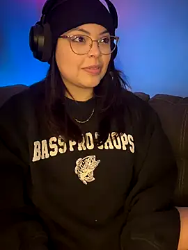 drizzypeach602 online show from December 4, 2025, 7:17 am