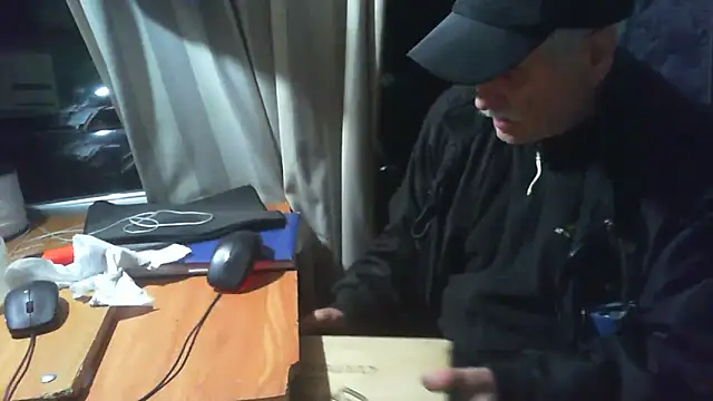 nonnomaturobisex online show from November 13, 2025, 8:13 am