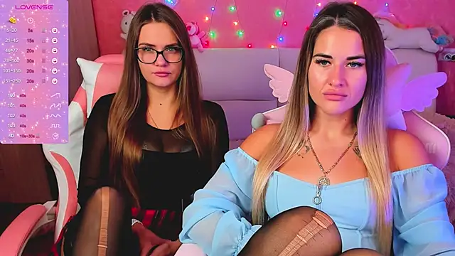 ivannatompsonnn online show from September 14, 2025, 6:12 am