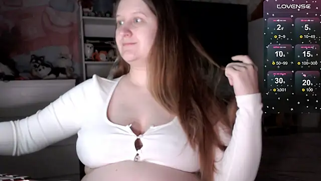 AmeyaLovea online show from May 4, 2026, 8:38 pm