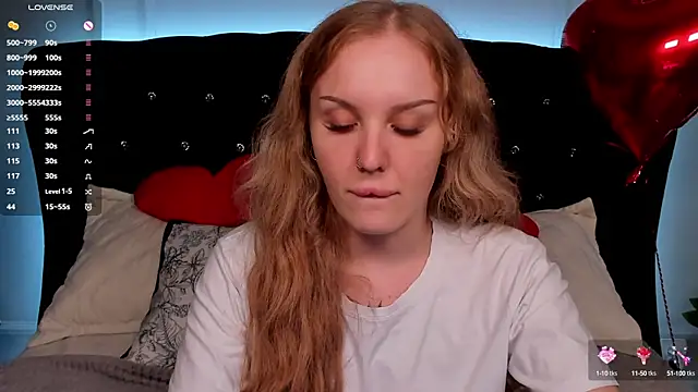 LianaFord online show from February 17, 2025, 7:53 pm