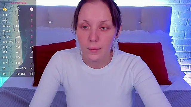 LianaFord online show from March 28, 2026, 4:23 am