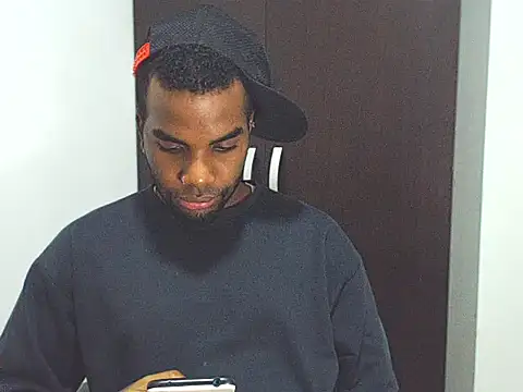 Rene hotman online show from March 12, 2025, 7:17 pm