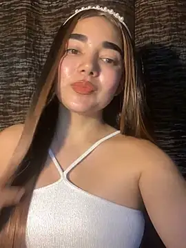 DulceChloe99 online show from March 27, 2026, 11:04 pm