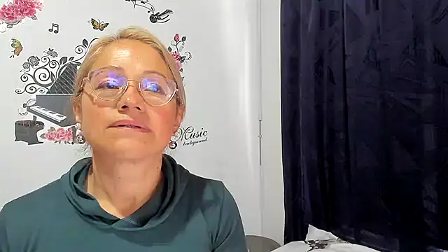 anthonela mature  online show from December 10, 2024, 7:43 pm