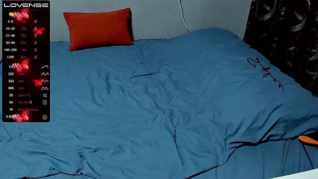 Snapshot of eva_zero chatting on December 3, 2024, 5:55 pm eva zero online show from December 3, 2024, 5:55 pm