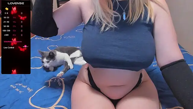 Snapshot of eva_zero chatting on September 12, 2025, 11:32 am eva zero online show from September 12, 2025, 11:32 am