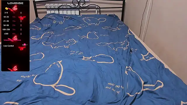 Snapshot of eva_zero chatting on November 7, 2025, 1:00 pm eva zero online show from November 7, 2025, 1:00 pm