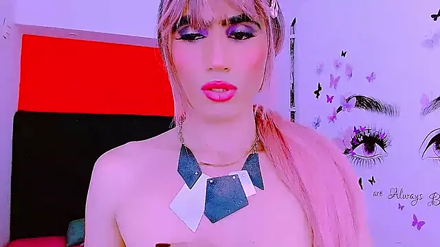 priscilahotker online show from February 2, 2025, 2:06 am