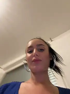 Zeyna1 online show from January 15, 2025, 8:16 pm