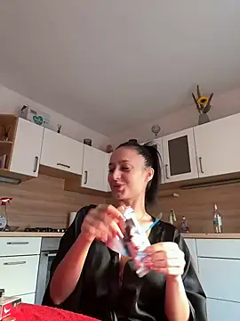 Zeyna1 online show from January 17, 2025, 2:28 pm