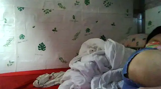 Silly Girl21 online show from December 30, 2024, 8:43 am