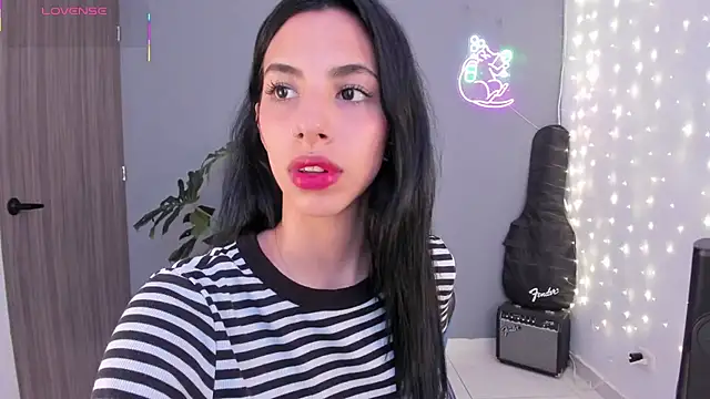 labrika  online show from October 24, 2025, 8:49 pm